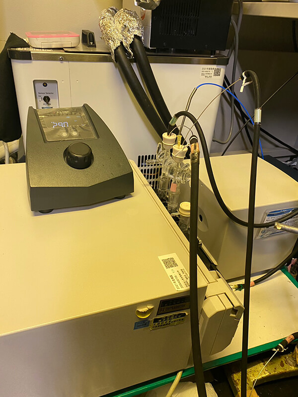 水中の酸素濃度を測定する機器。さまざまな実験機器を正しく扱えるようになった。