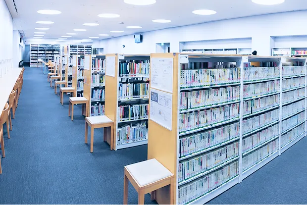 図書館の本棚
